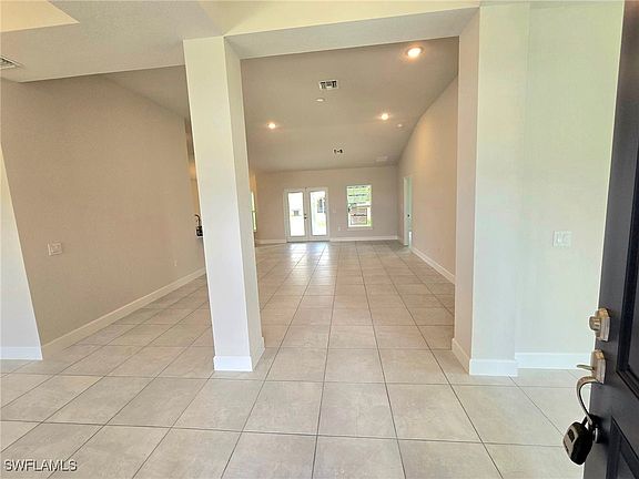 3rd image of 1907 NW 23rd Ave
