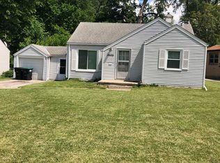 3525 Martin Ave, Omaha, NE 68112