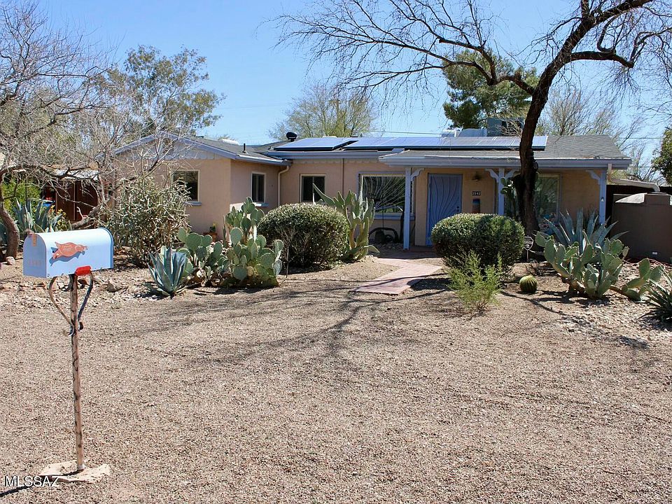1st image of 2542 E Blacklidge Dr