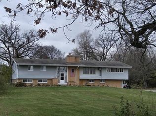 11913 Hercules Rd, Woodstock, IL 60098