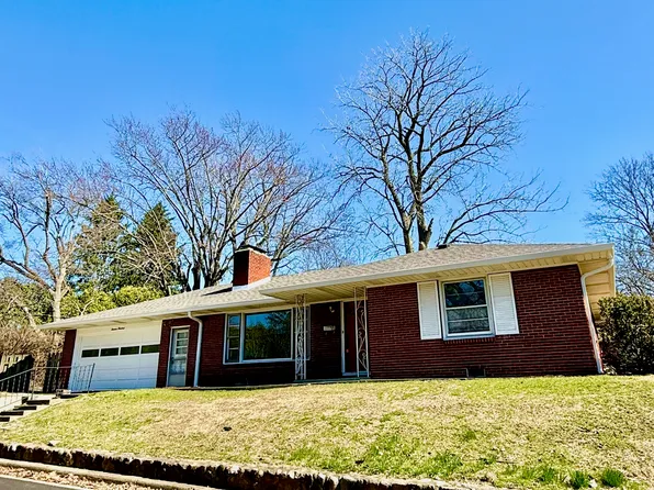 1300 E 7th St, Anderson, IN 46012