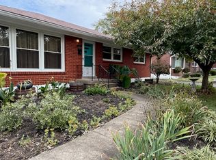 3207 Ellis Way, Louisville, KY 40220