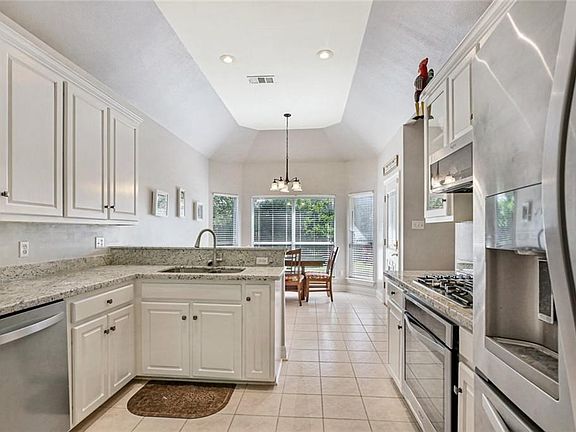 4th image of 1880 Palmer Ct