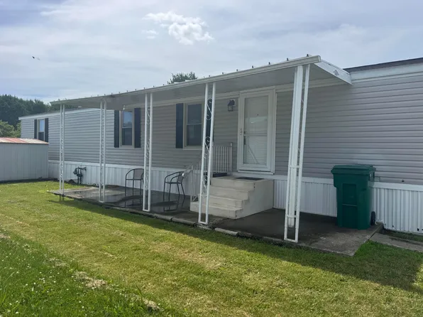 212 Rosie Ave, Pataskala, OH 43062