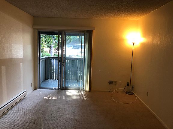 3rd image of 408 Boardwalk Ave APT 24