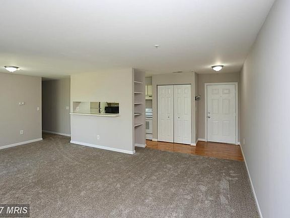 3rd image of 200 Juneberry Way Unit 1C