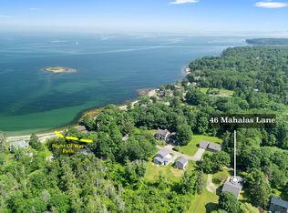 46 Mahalas Ln, Owls Head, ME 04854