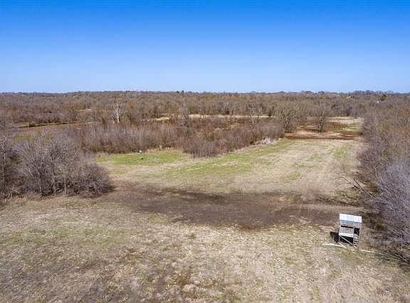 4th image of Vz County Road 1701