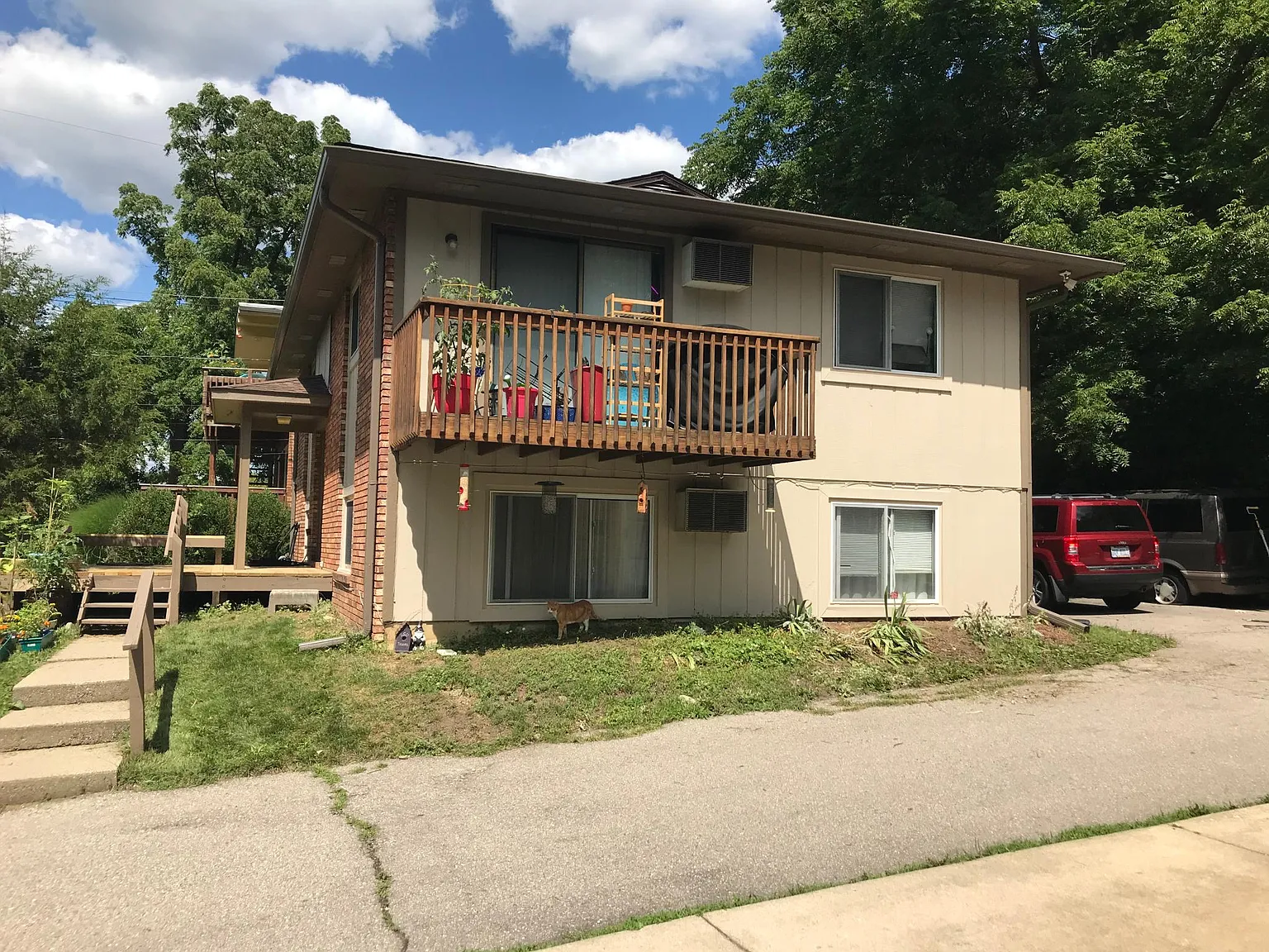 2 bed, 1000 sqft, $1,695 — Photo 3