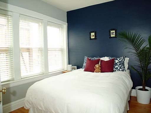 3rd image of 1751 W Granville Ave #3