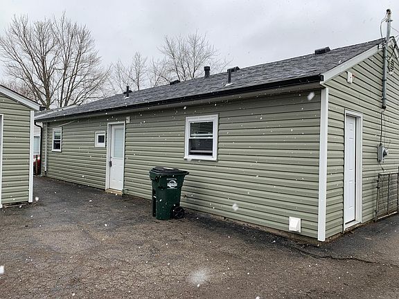 4th image of 2501 E Aragon Ave