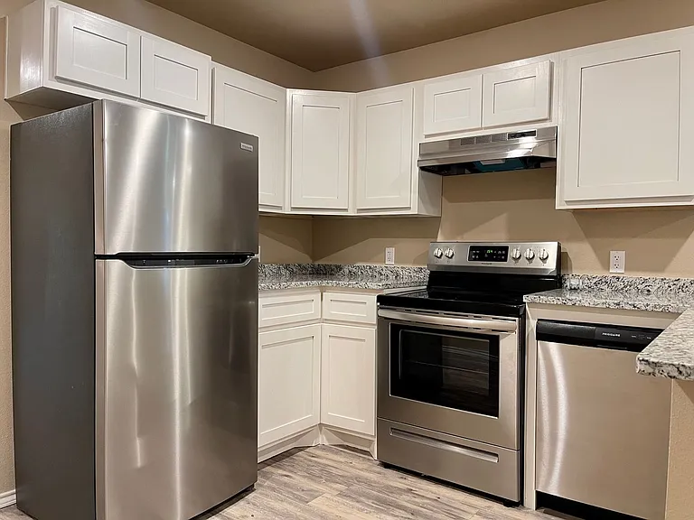 1017 Preston Trl #A — Photo 8