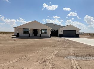 2111 Tagwood #24B, Carlsbad, NM 88220