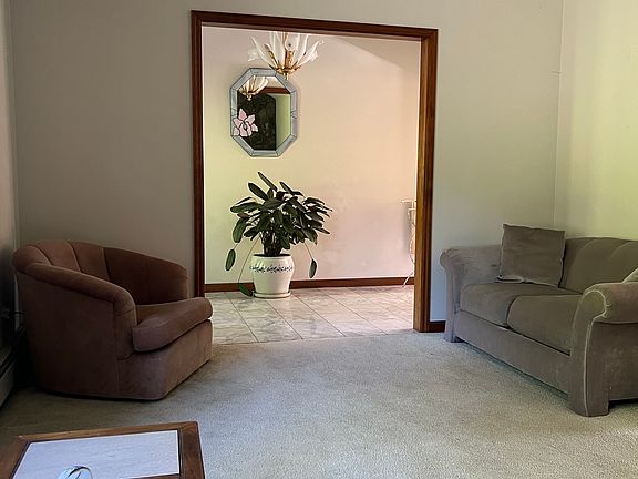3rd image of 14 Rudy Rd #14