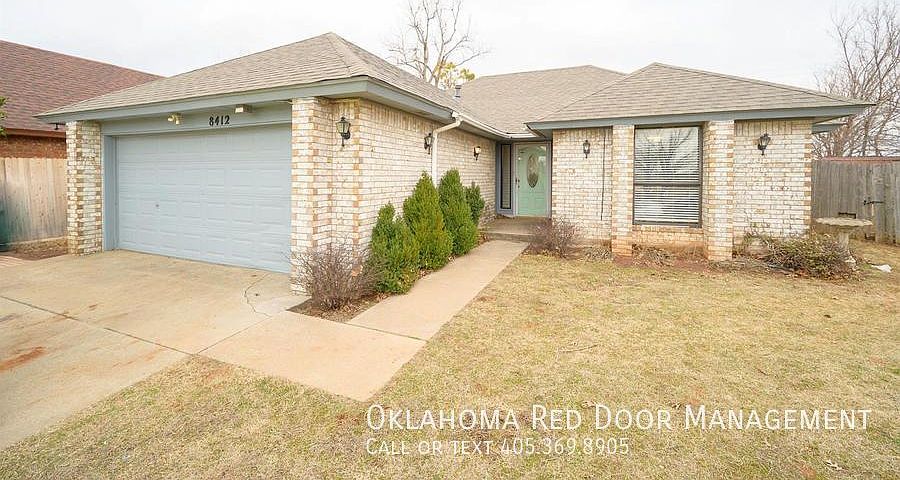 1st image of 8412 SW 38th Cir