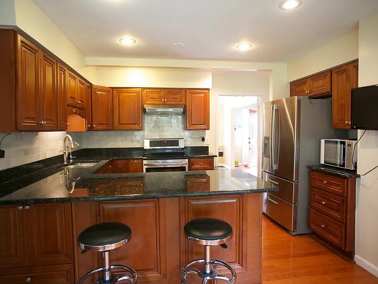 3227 Allness Ln — Photo 7