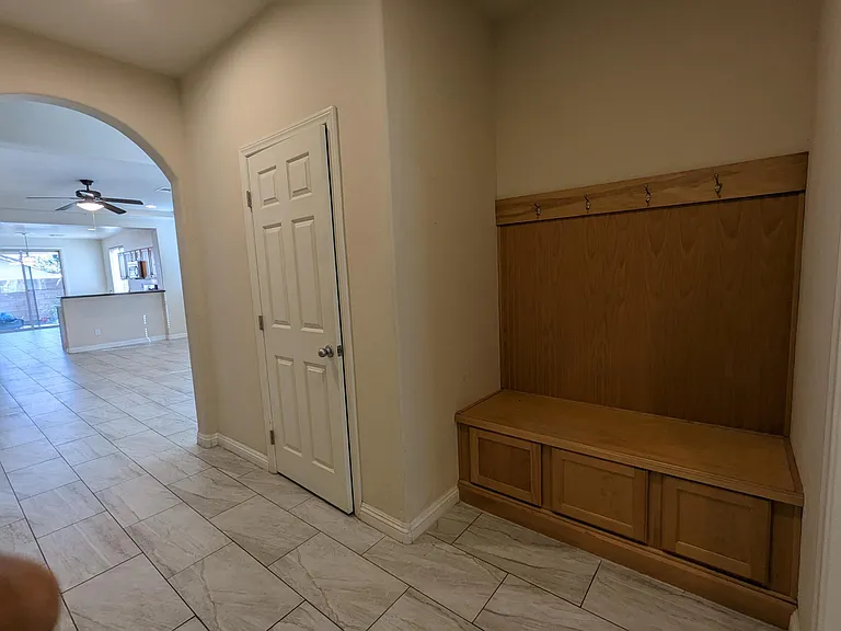 372 Windmill Croft Dr — Photo 17