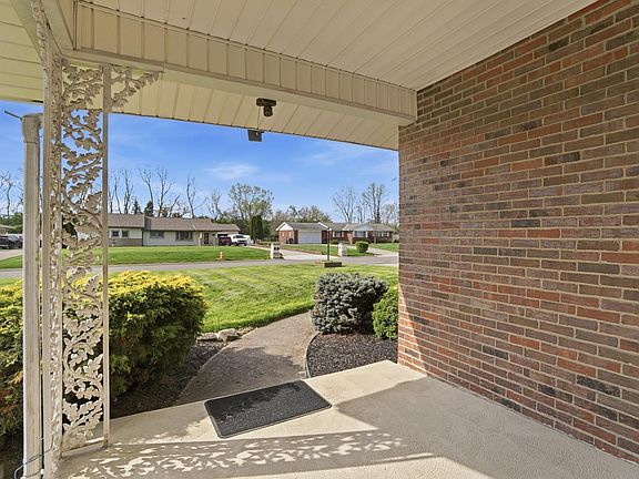 4th image of 2432 Koebel Rd