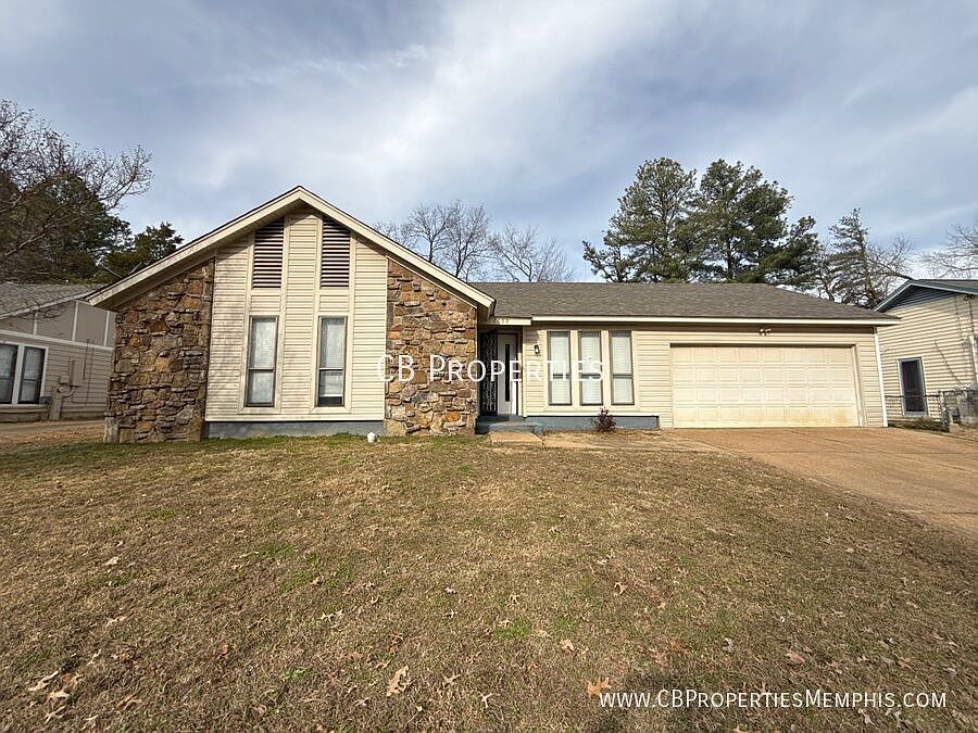 1st image of 6698 Reindeer Ave
