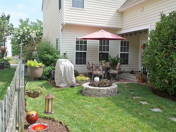 5th image of 6810 Tanners Creek Dr