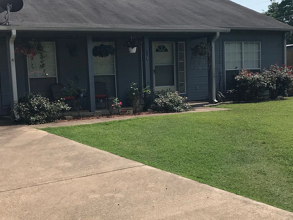 1st image of 707 W Oklahoma St
