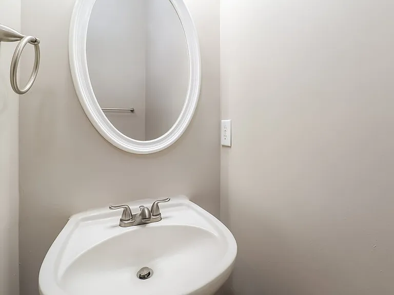 13514 Planters Row Dr — Photo 16