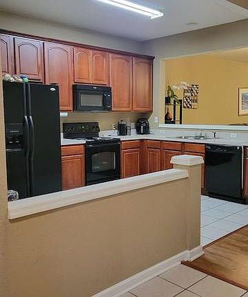 2nd image of 1120 Loyola Ct