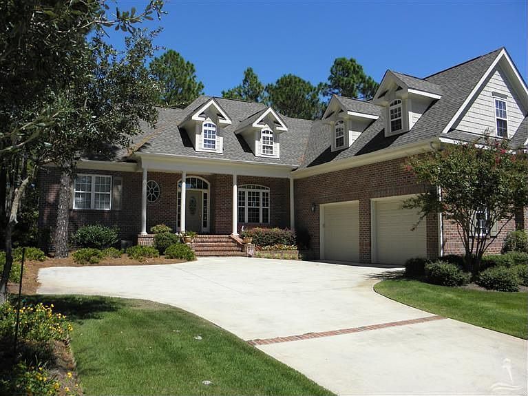 1st image of 3690 Fairfield Way