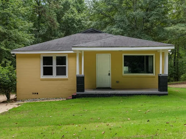 3111 7th St, Phenix City, AL 36869