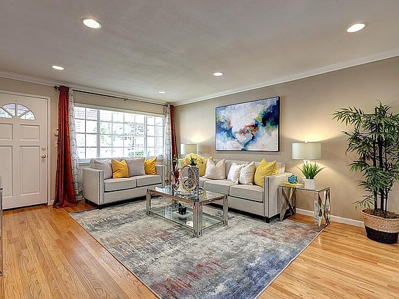 5th image of 1389 Wylie Way