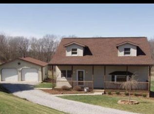 2747 Lawhead Ln, Zanesville, OH 43701