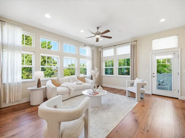 1918 Stella St, Mountain View, CA 94043