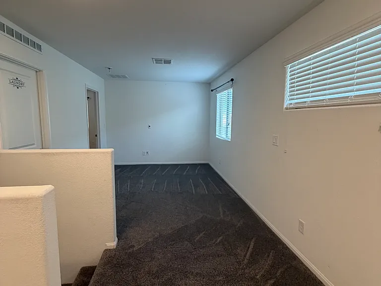 5622 Golden Orchard St — Photo 8