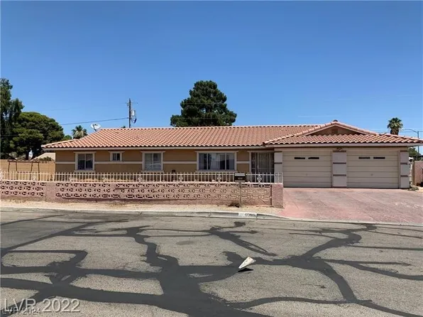 4686 E Philadelphia Ave, Las Vegas, NV 89104
