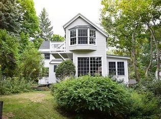 86 Elm St, Lunenburg, MA 01462