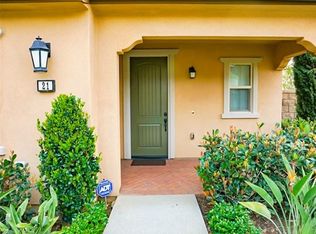 21 Wild Trl, Irvine, CA 92618