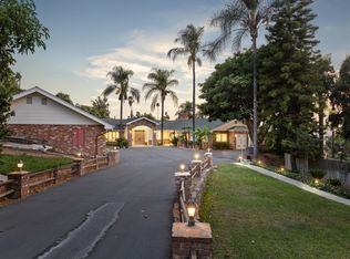 1322 Park Hill Ln, Escondido, CA 92025