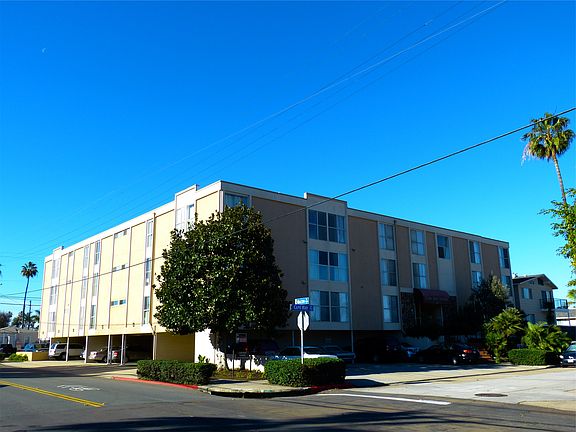 4th image of 5015 Cape May Ave Unit 206