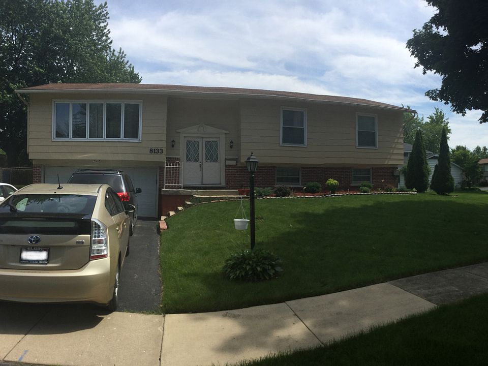 1st image of 8133 Dartmouth Ln