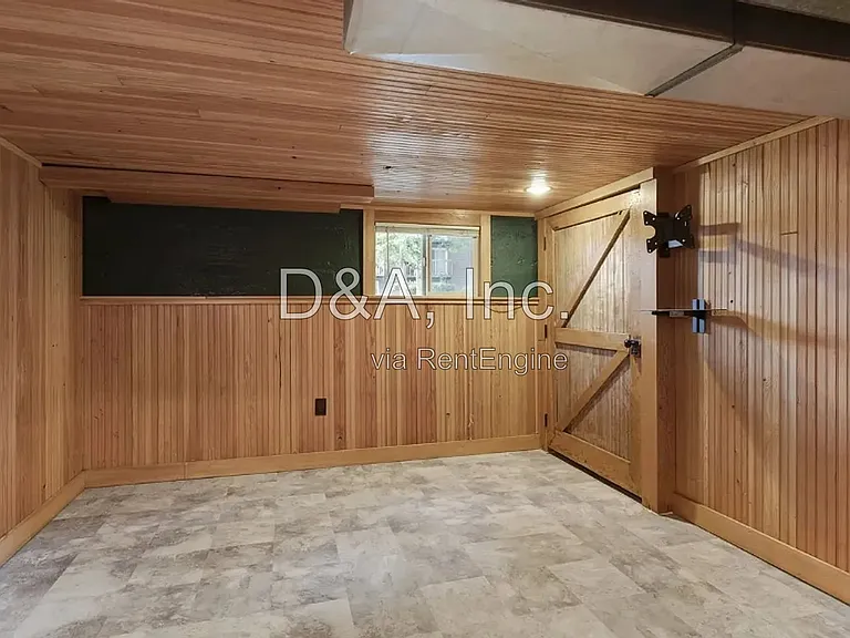 744 SW 14th St — Photo 18