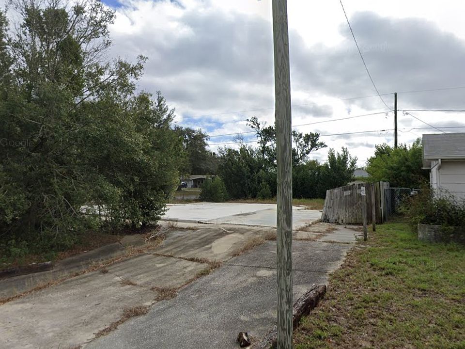 1st image of 3550 Harvard Dr