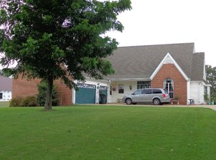 180 Lakeside Estates Rd, Springville, TN 38256