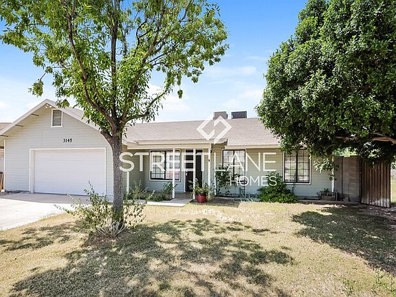 2nd image of 3145 E Capri Cir