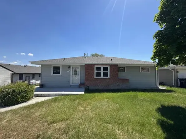 705 W 7th St, McCook, NE 69001