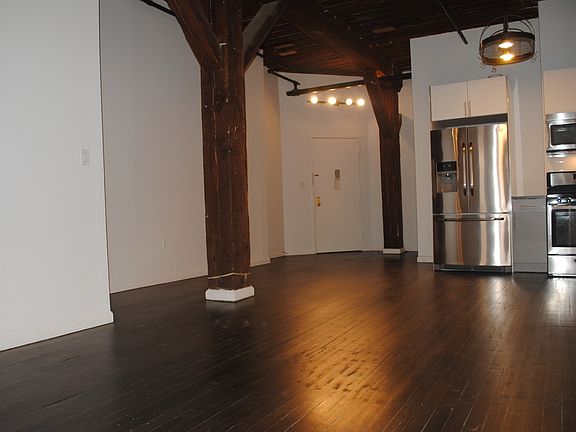 4th image of 79 Clifton Pl APT 4D