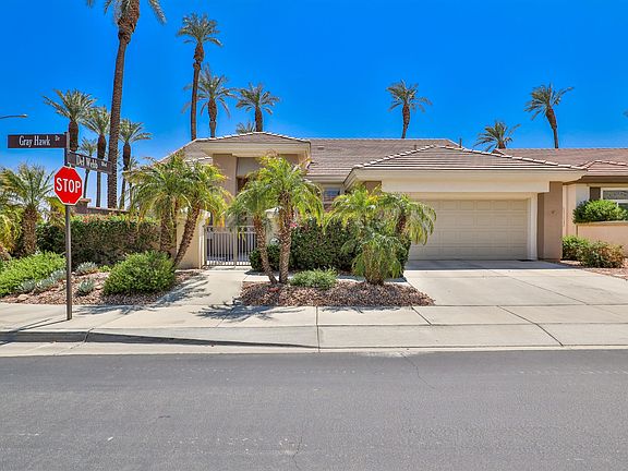 3rd image of 78377 Gray Hawk Dr