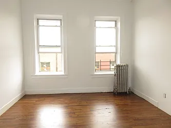 Rented by Rennit Inc.