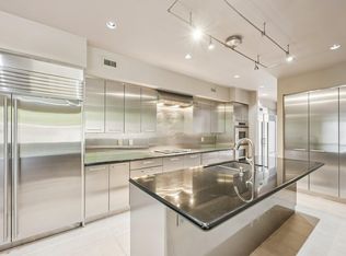 5 River Hollow Ln, Houston, TX 77027