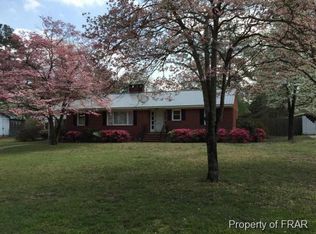 828 E Prospect Ave, Raeford, NC 28376