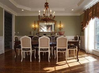 7417 Wycliffe Dr, Prospect, KY 40059